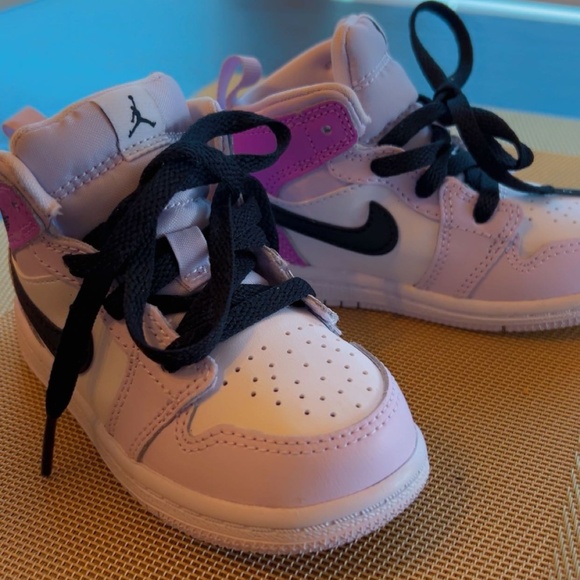 Nike Other - Toddler Nike Sneakers